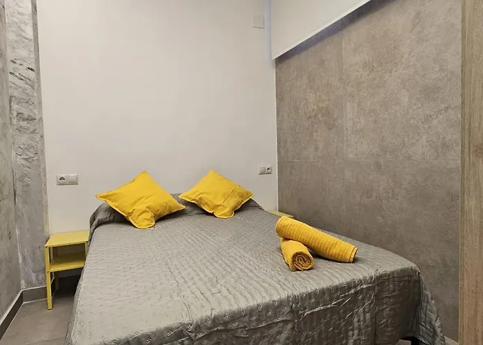 Jl A Y B Apartmán